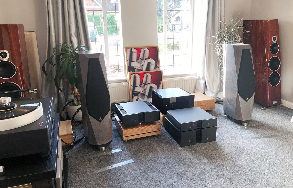 Allnic-H1202-@-Lotus-Hifi-5.jpg