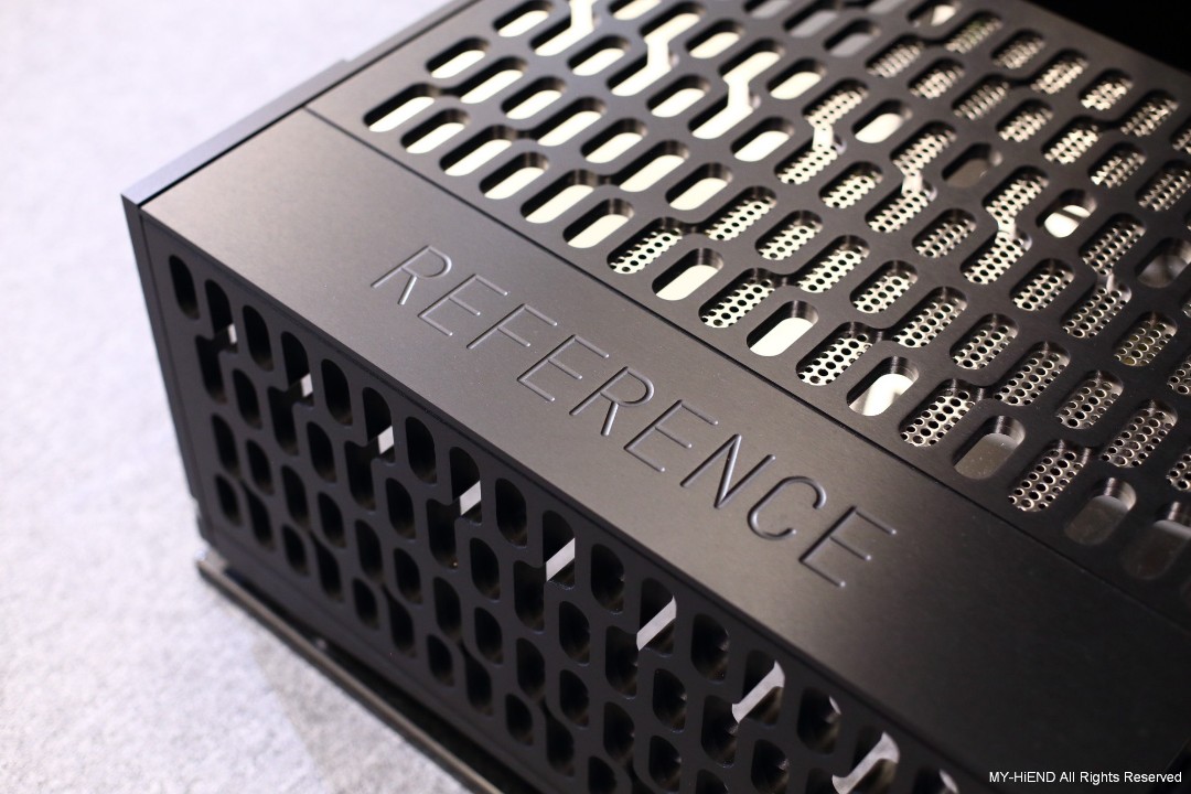 avid_R012.jpg